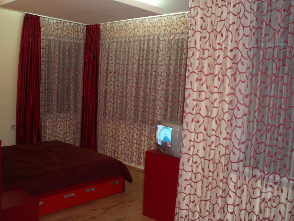 Mania Guest House Kalofer Habitación foto