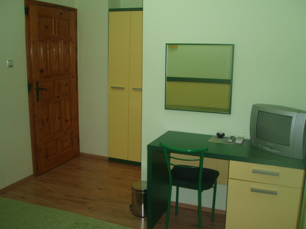 Mania Guest House Kalofer Habitación foto