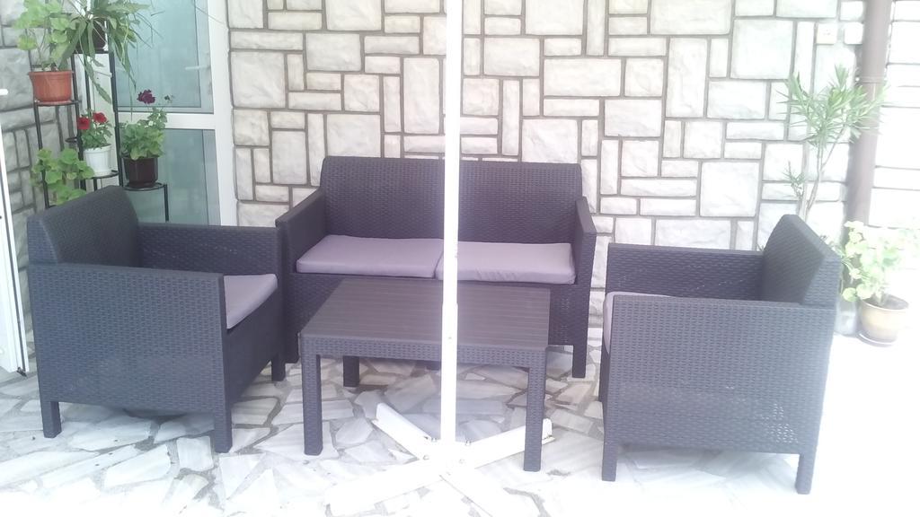 Mania Guest House Kalofer Exterior foto